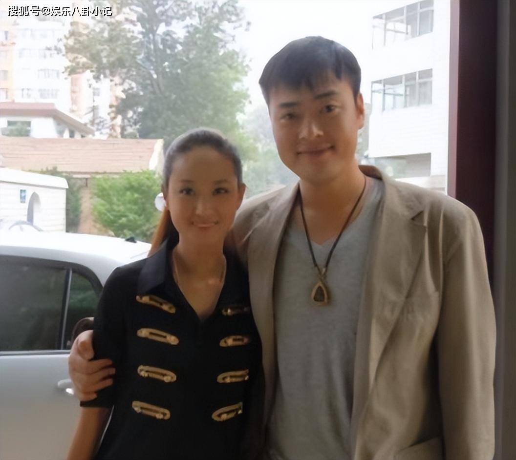 张桐:父母为他卖房,穷到吃狗粮,多次自杀未遂,妻子不离不弃