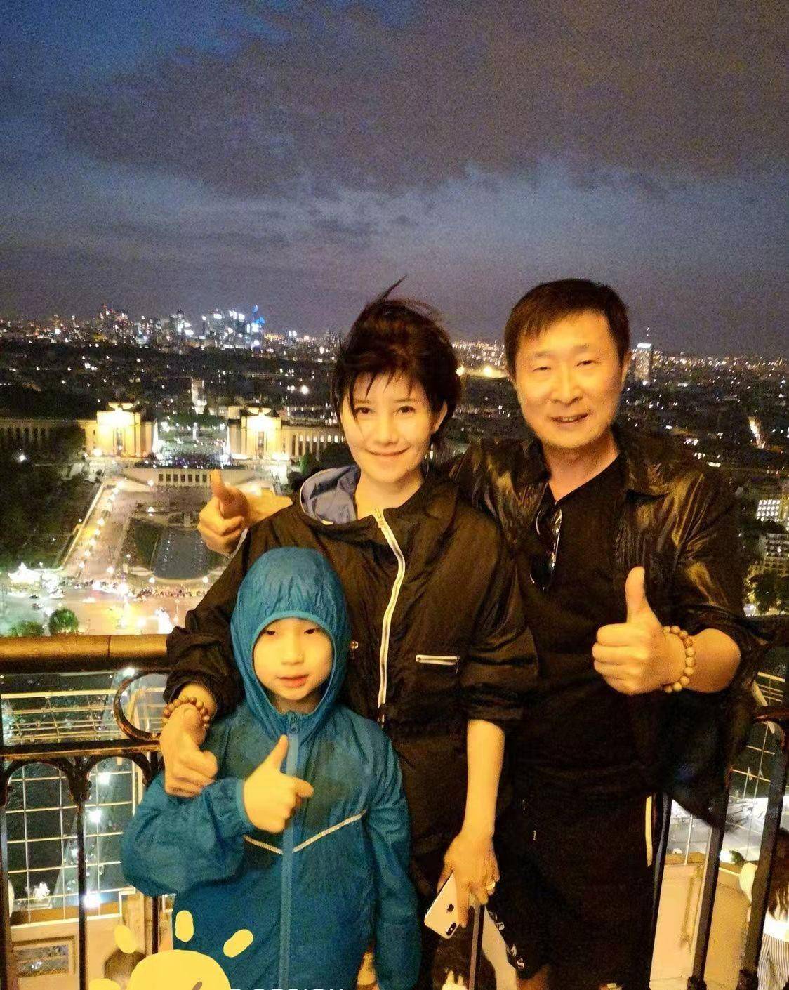 林永健压力大窗户当厕所一顿宵夜娶军花对待岳父母如亲爹娘