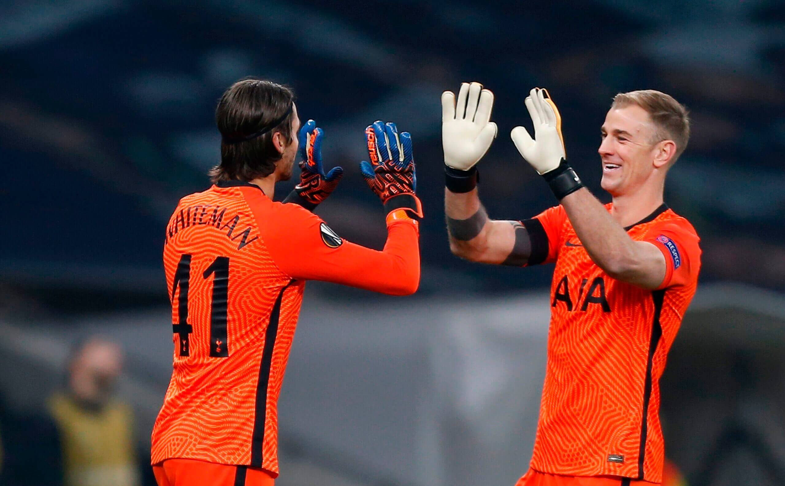 原创枯坐板凳无碍他搞音乐玩摄影热刺四门怀特曼的文艺人生