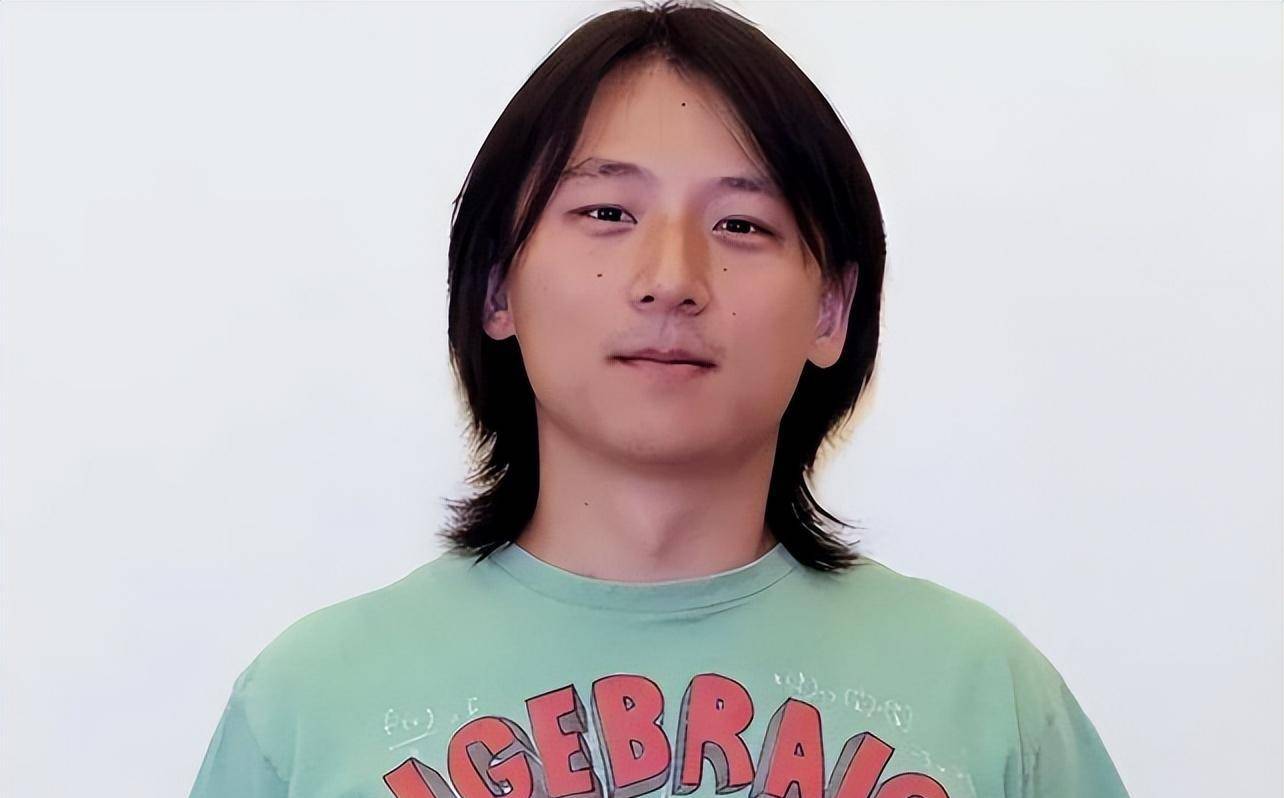 笑岔了!物理天才尹希入美籍:祖国确实培养了我,但美国再乱我也不回来_