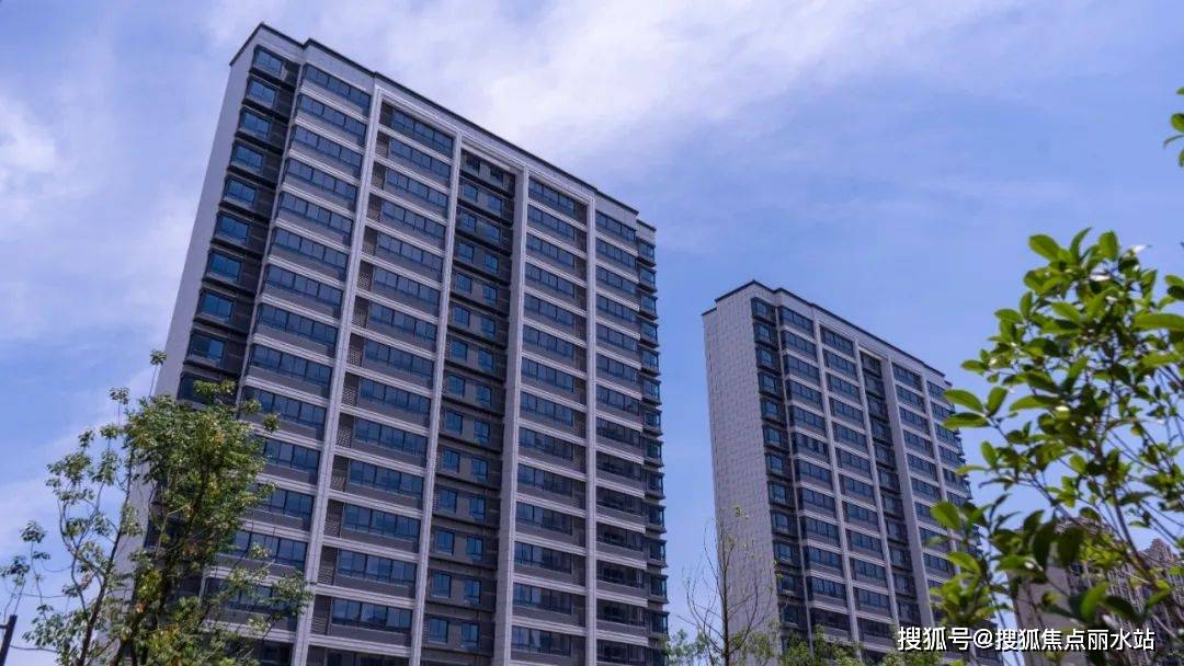 南通『炜赋·龙腾华府』售楼处电话