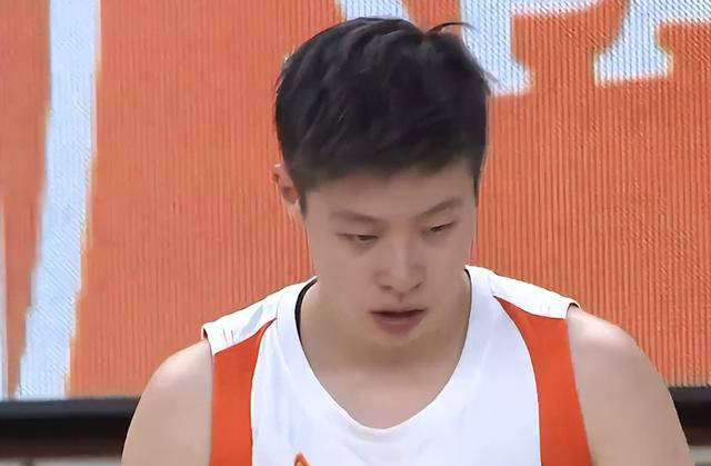 四川女篮逆转胜内蒙古,90比85创造大逆转_琼斯_韩旭_李缘