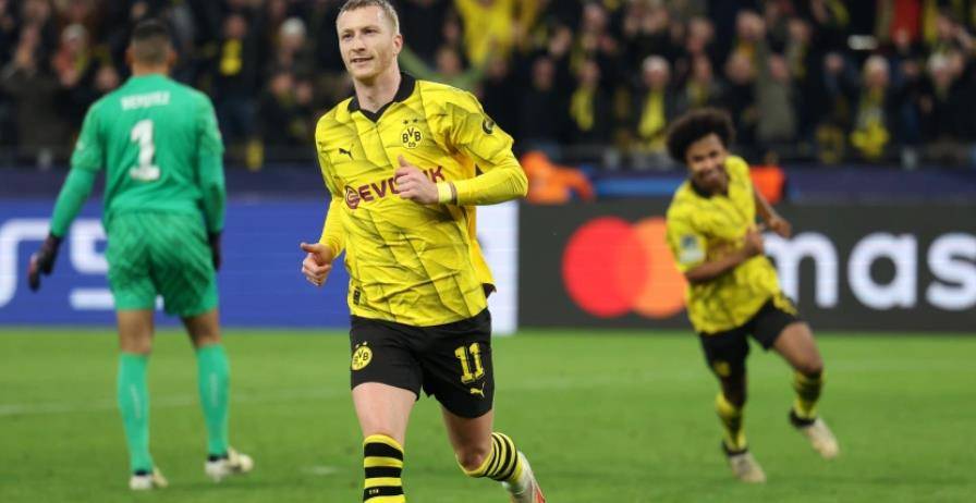 原创410足球前锋巴黎圣日耳曼vs巴塞罗那实力相当表现勇猛谁能拿到三