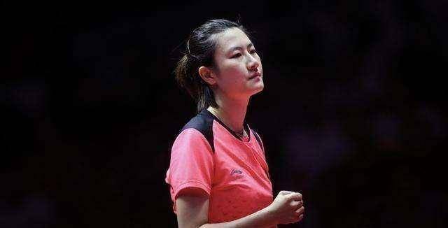 对伊藤美诚丁宁和刘诗雯态度完全不同谁才是女乒真正的核心