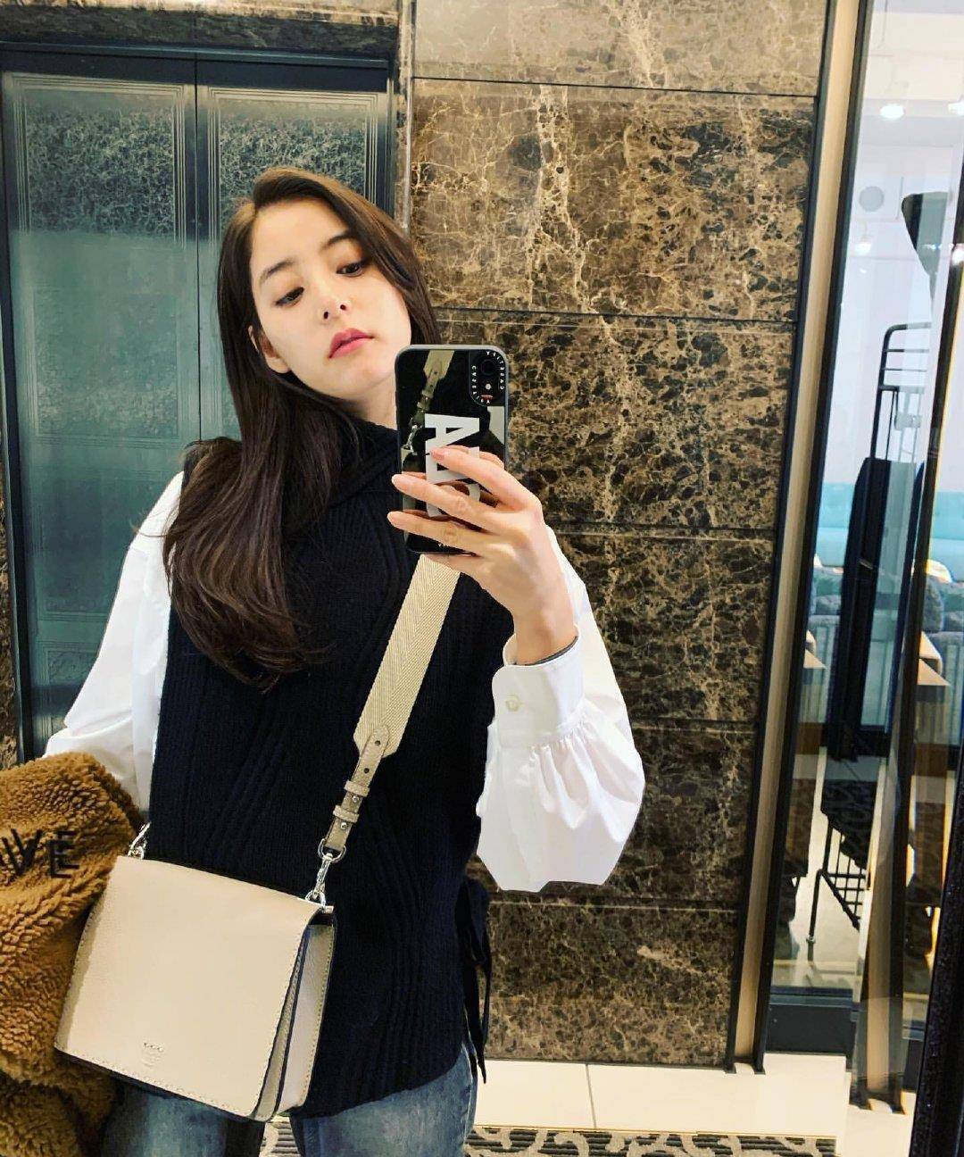 新木优子成为dior国外区大使混血颜大长腿衣品更加分