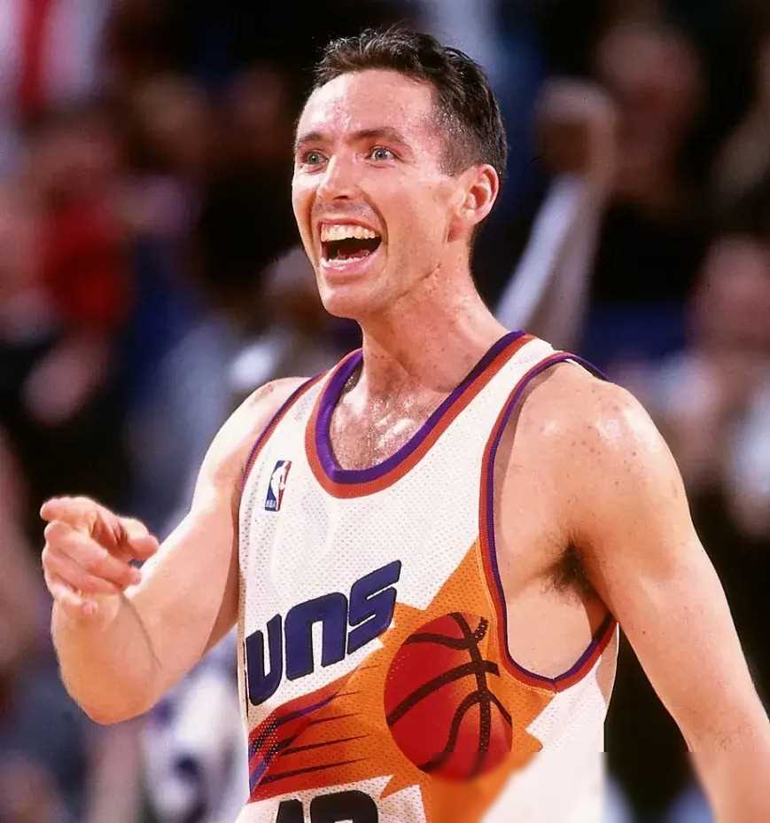 原创美媒评历史十大射手库里位居第二引发热议