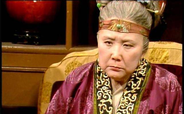 原创细说红楼贾母告诉你什么叫金枝玉叶生活的智慧非凡的审美