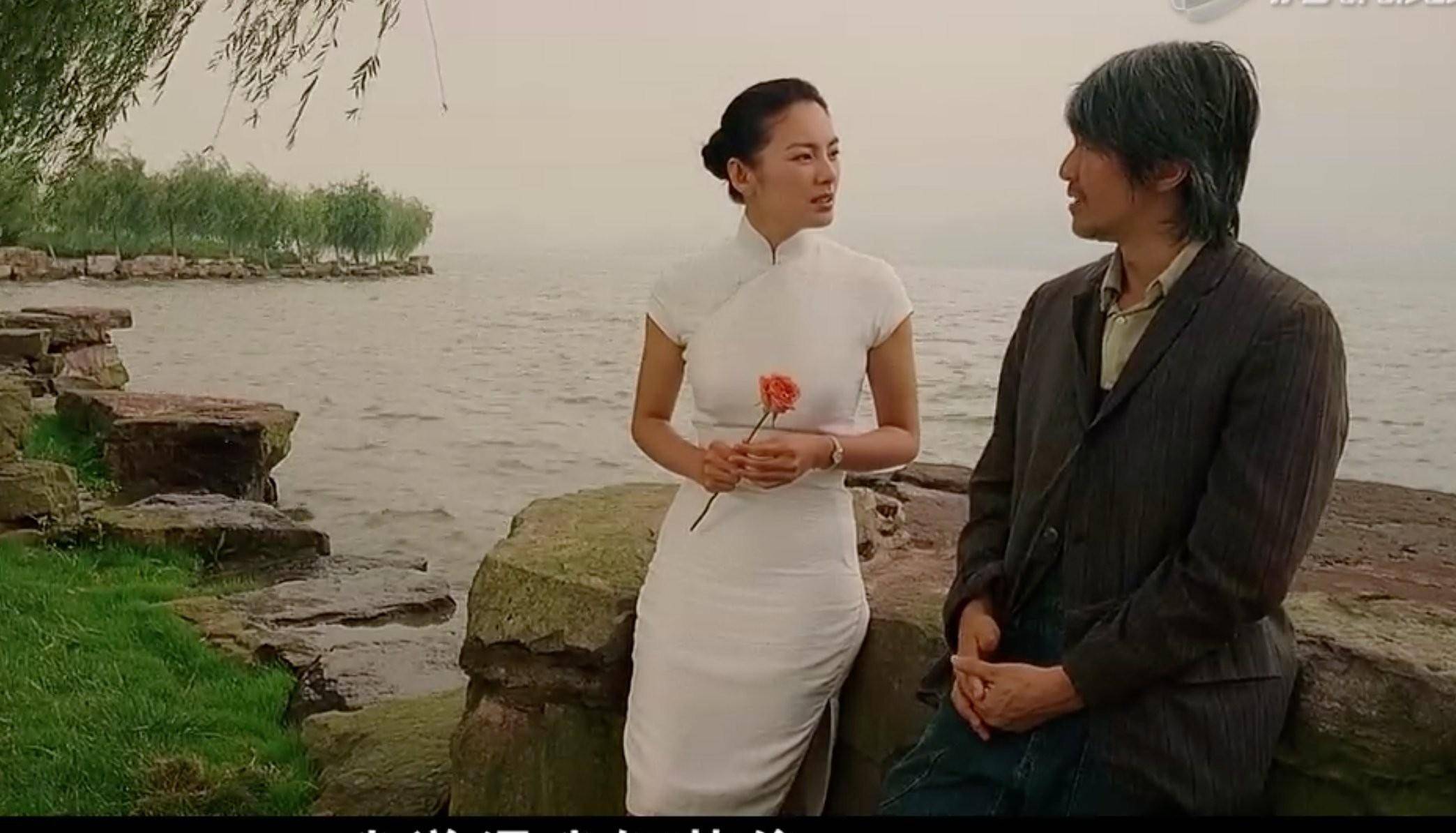 出道就搭上冯德伦脚踹王全安刀捅袁巴元张雨绮的滥情史