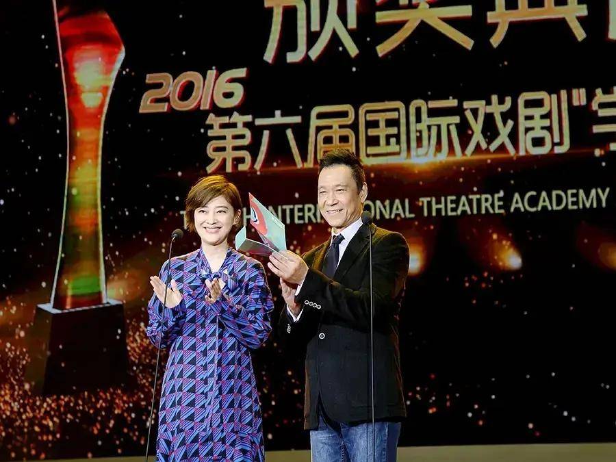 大器晚成的王学圻:60岁遇到了范冰冰,改变了我一生_因为_李雪健_濮存