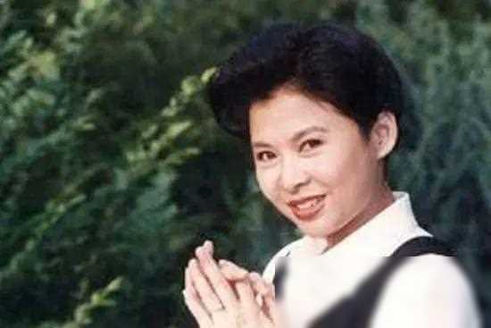 董文华_行业_演艺圈