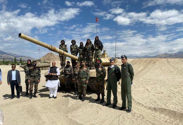 这652亿美元中,有181亿美元主要是用于支付印度军队退休人员的养老金