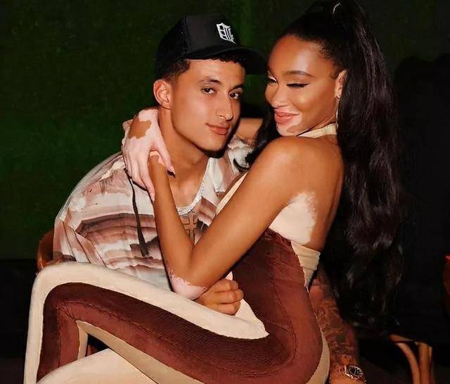 选择女朋友也是不一样的!_温妮·哈洛_一个爱情故事_凯尔·库兹马