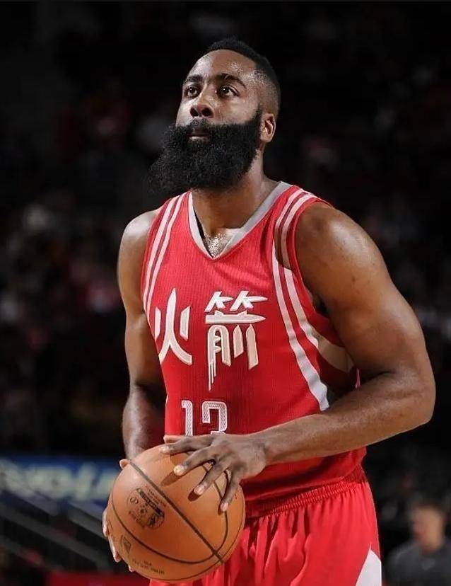 记三分的单场表现,尤其是在2019-2020赛季对阵奥兰多魔术时,哈登三分