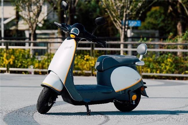 小刀电动车企鹅尝鲜记:萌趣满满,轻智能,专为时尚女性而来!