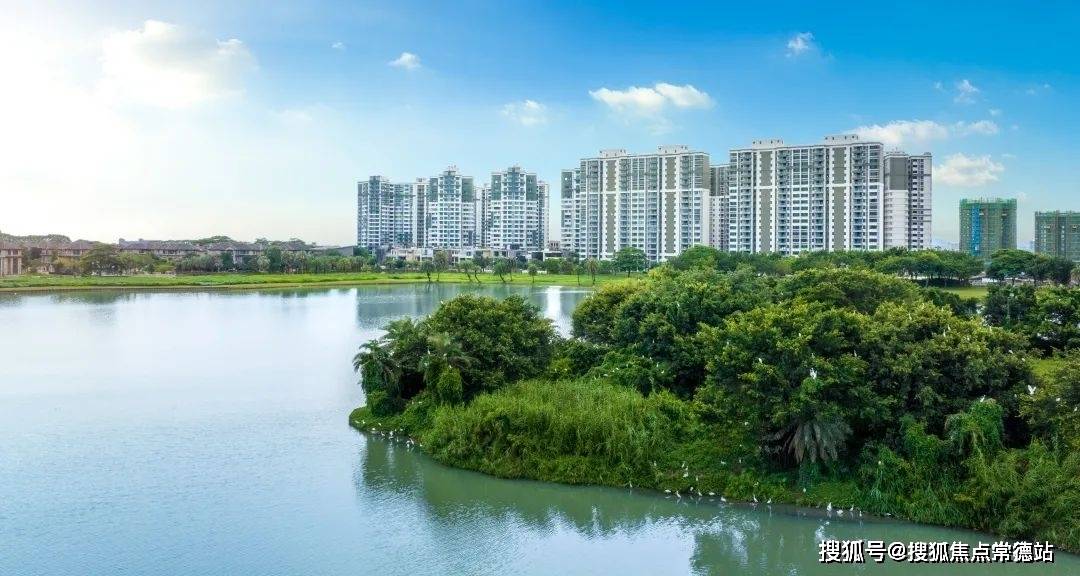 迪茵湖小镇售楼处首页网站中山迪茵湖小镇欢迎您地址备案价户型图