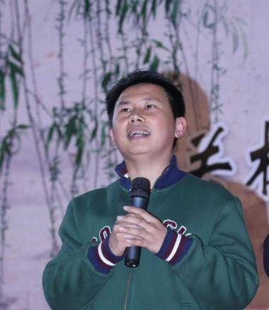 原创何云伟郭德纲已成过去余生我只想吃饱饭