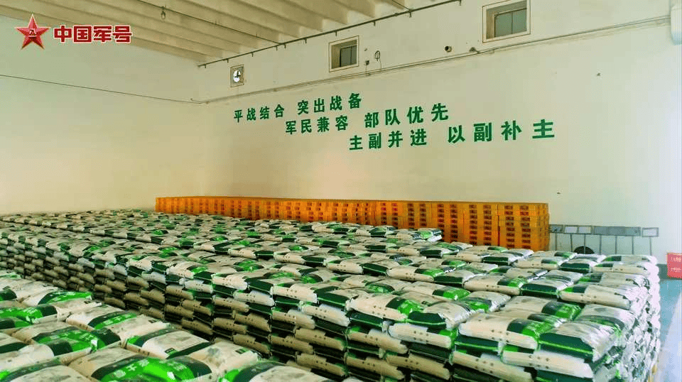 原创西部战区完成部署解放军军粮堆满仓库印度人看到得紧张了