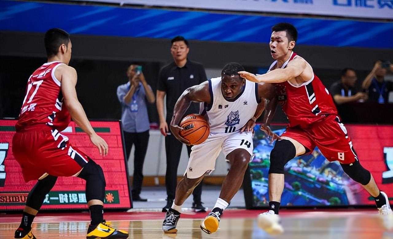 原创哈德森前nba球员招工考辛斯加入哈德森队火爆招募中