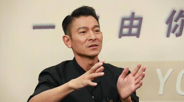 原创第二个刘德华王鸥怒怼粉丝瞎操心