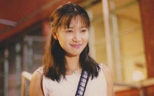 原创徐静蕾19岁开始恋爱后恋上有妇之夫今48岁只恋爱不结婚