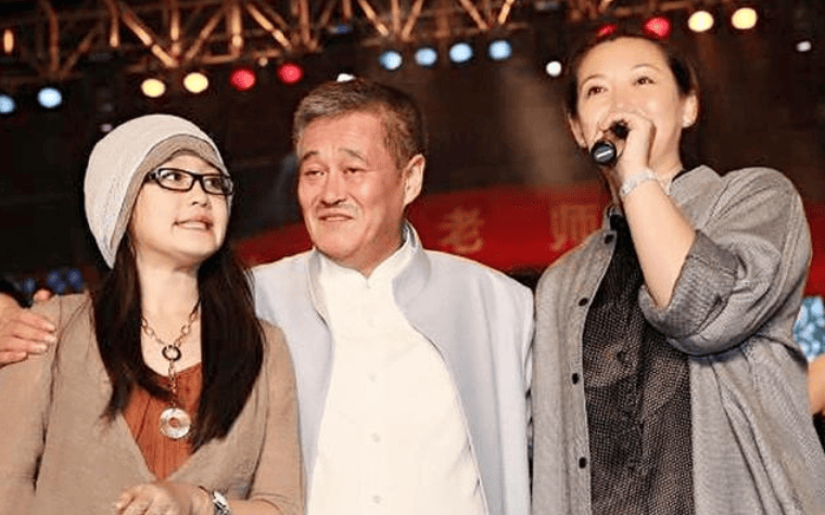 同样是后妈,郭德纲老婆,赵本山老婆,汪峰老婆,差距太大了吧_章子怡