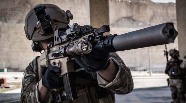 原创特种兵魔鬼周到底有多残酷别说1天普通人1小时都坚持不了