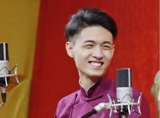 德云社云字辈的还那么多,怎么就开始捧秦霄贤了?_张云雷_郭德纲_相声