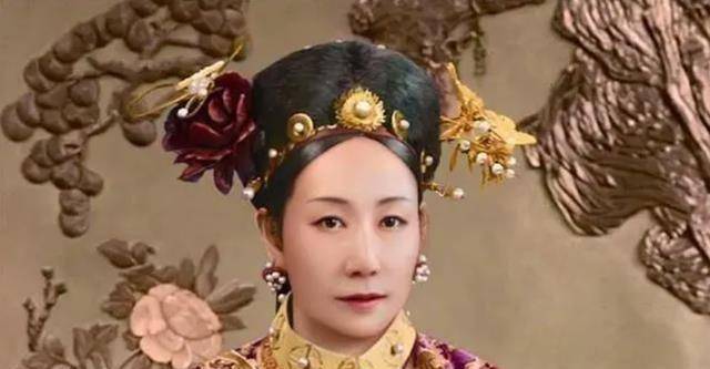 清朝皇妃真实容貌,珍妃堪比绝世美人,魏璎珞原型确实迷人