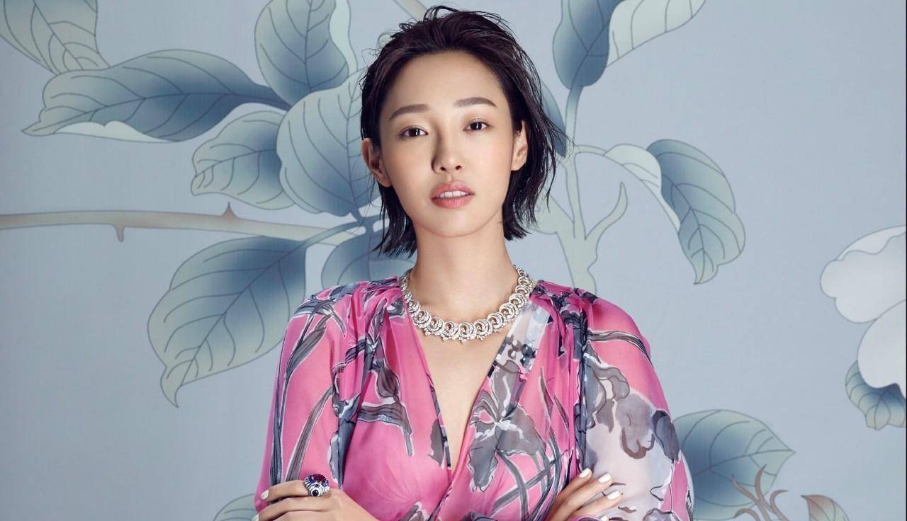 既然找不到白百何,就找个差不多的其实这个角色本来赵宝刚是找了