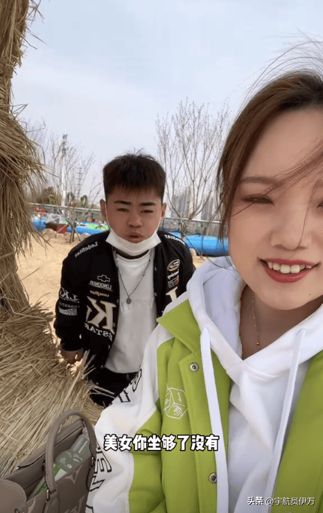 山东1米28小伙掷188万彩礼娶东北美女,岳父全程黑脸,如今怎样了_小浩