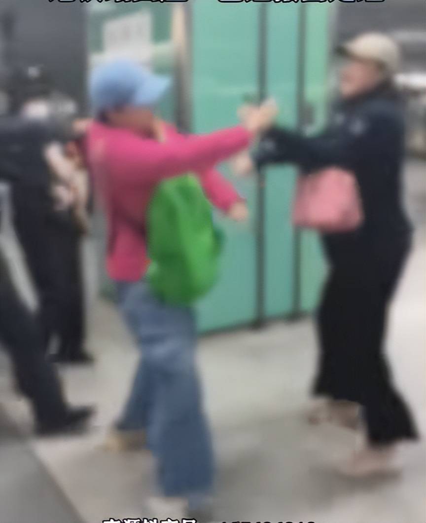 原创反转了女子地铁和老人打架后续知情者曝内情女子果然有问题