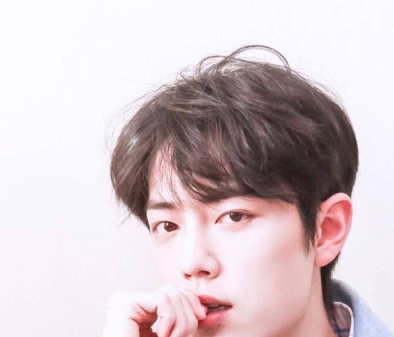 原创怼肖战一夜涨粉三万晒刘昊然同框侧影多次提及杨烁未获回应