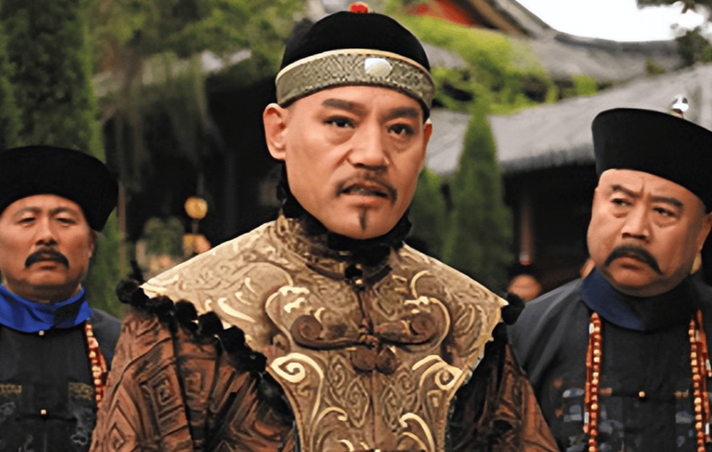 原创胡雪岩被抄家连夜叫12小妾回老家没想到负责抄家的是左宗棠