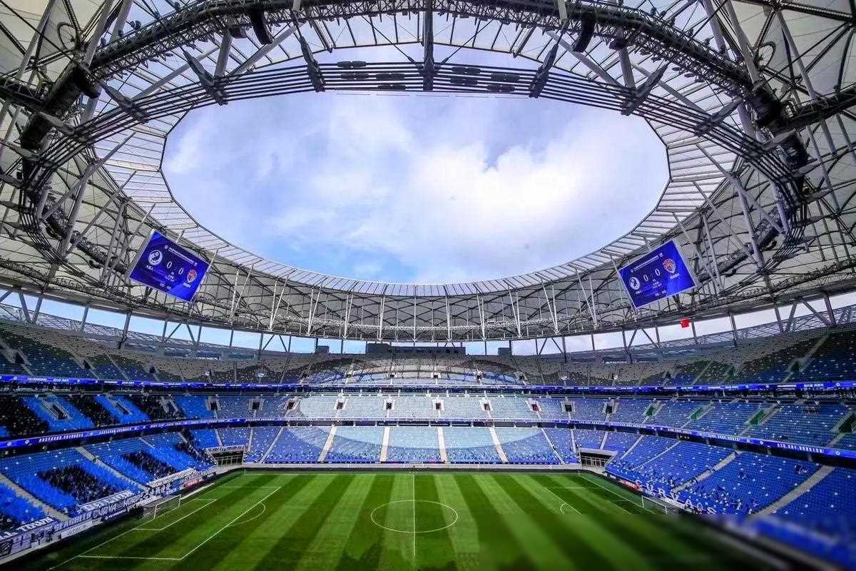 大连足球主场梭鱼湾:梦想启航之地,大连足球加油!