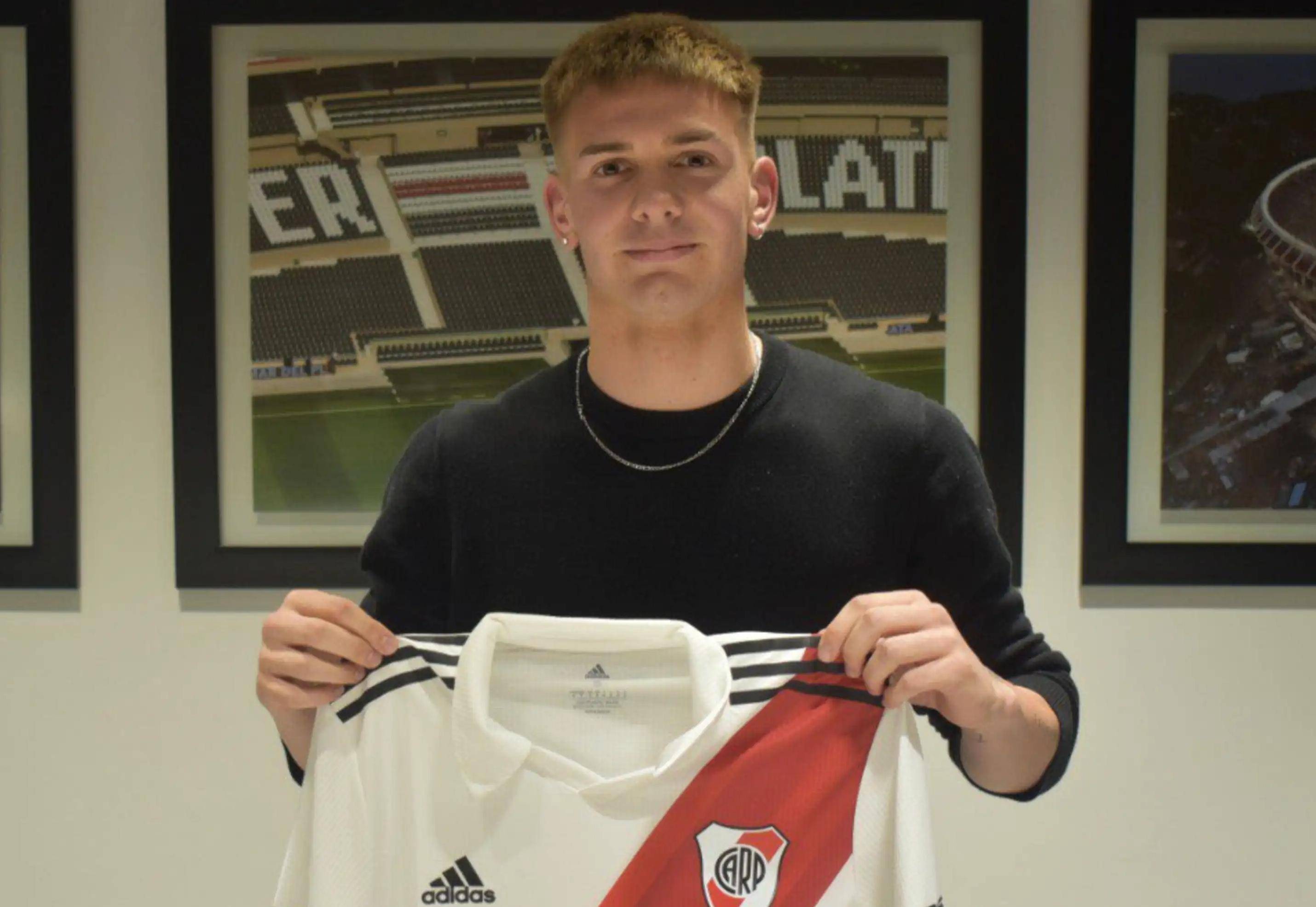 河床队史最年轻进球者他是新梅西