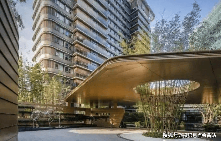 周边配套:学校:和风路幼儿园,华庄中心小学,华庄中学,和畅实验小学