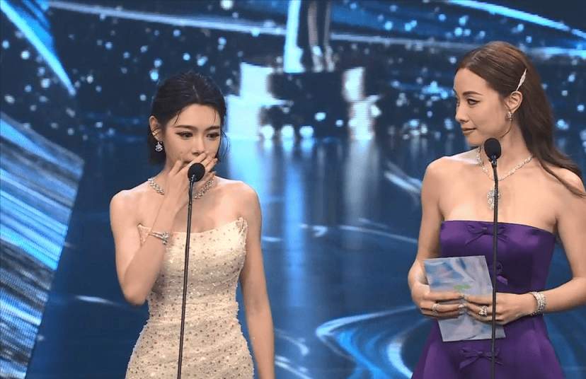 郭富城黄子华热聊,袁咏仪误读大鹏成大雄_邓丽欣_嘉宾_网友