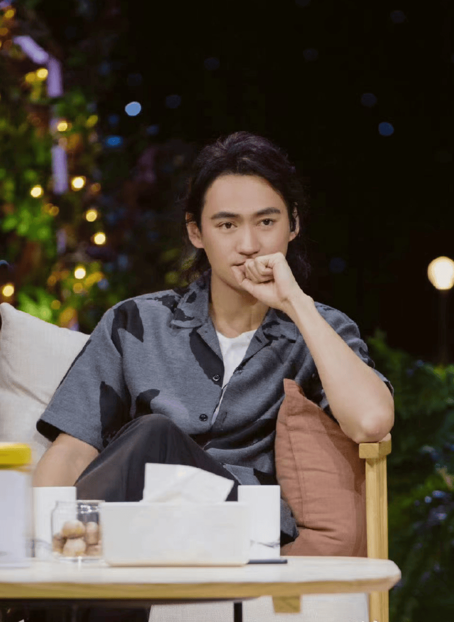 袁弘系长相成娱乐圈新潮流这谁能分得清啊