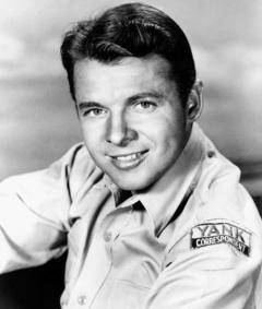 二战中最强的单排战神美国队长的原型奥迪墨菲