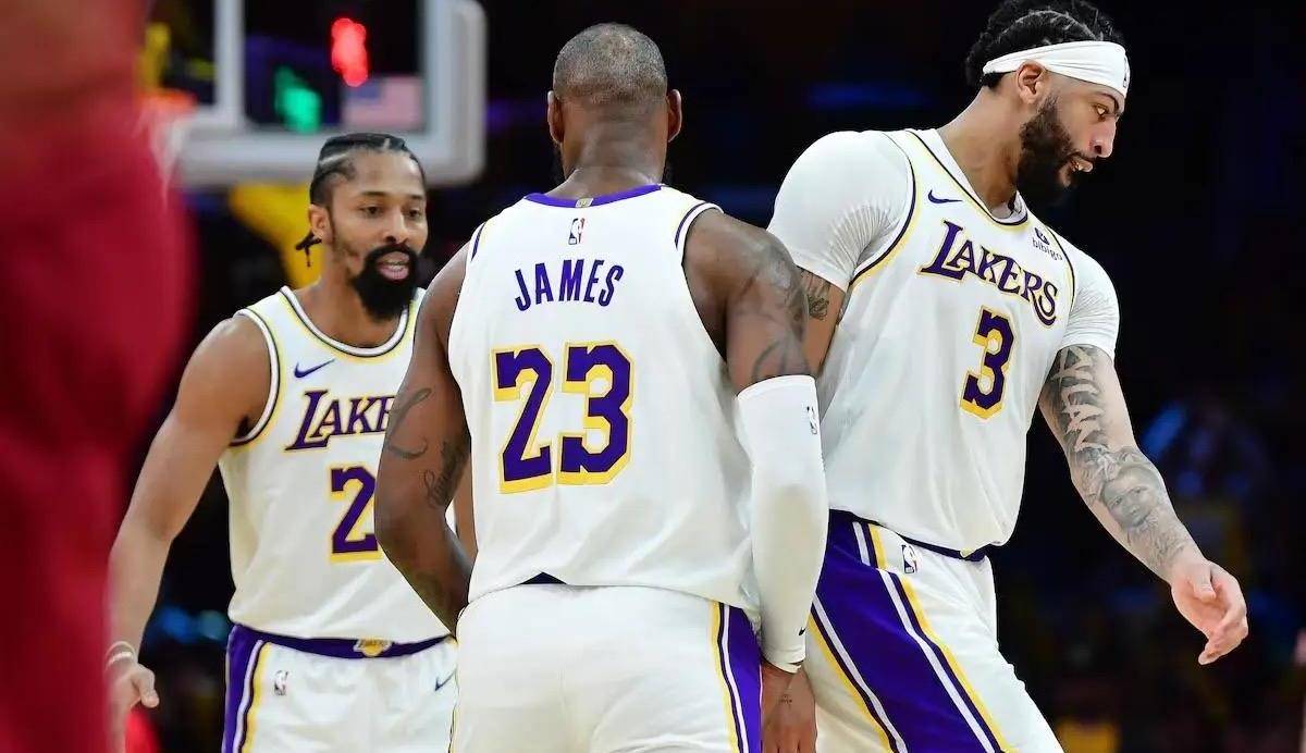 原创受伤后浓眉正式宣布决定湖人的目标是坚定的詹姆斯的声明给了紫金