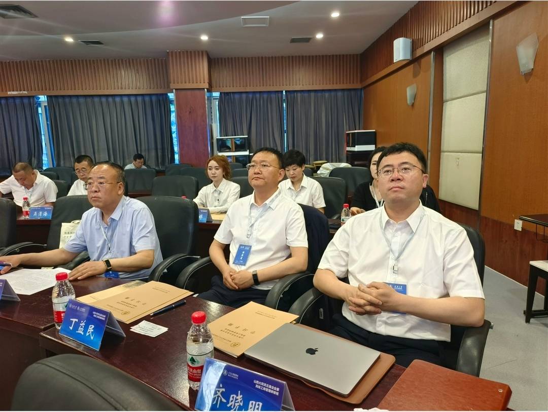 山西大同灵丘县企业家高级工商管理研修班在重庆大学开班