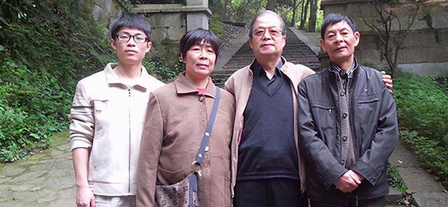 护国将军蔡锷34岁英年早逝享受国葬其后代现状如何