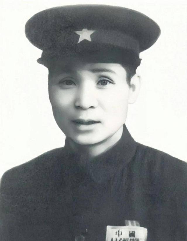 一代名将刘世模因不愿麻烦国家,晚年生活贫困潦倒,成了贫农_我军_安徽