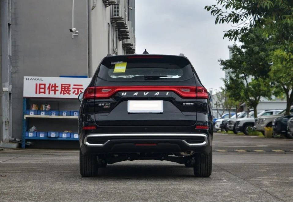 suv界的"价格屠夫"!跌至6万起,30天狂卖1.2万辆,自动挡 四轮独悬