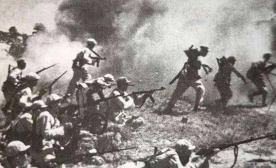 1953年60军541团干部大多伤亡通信员代替指挥18人歼敌365名