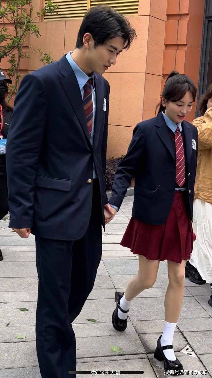 原创她是真的爱金莎孙丞潇又合体录综艺了越来越有夫妻相