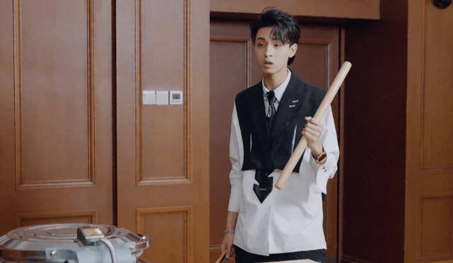 原创故意套路粉丝德云社团综第二季开播九字科演员镜头太少惹争议