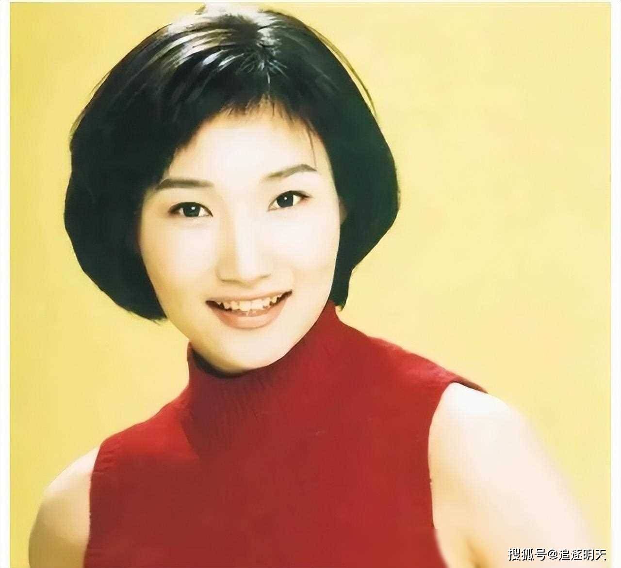 至今未婚的央视6位主持人才貌双全却成剩男剩女之谜