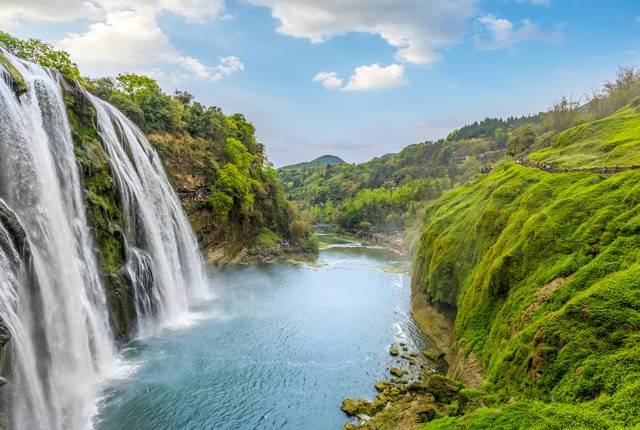 贵州旅游景点有哪些地方好玩,贵州龙洞堡旅游景点_旅行_溶洞_景区