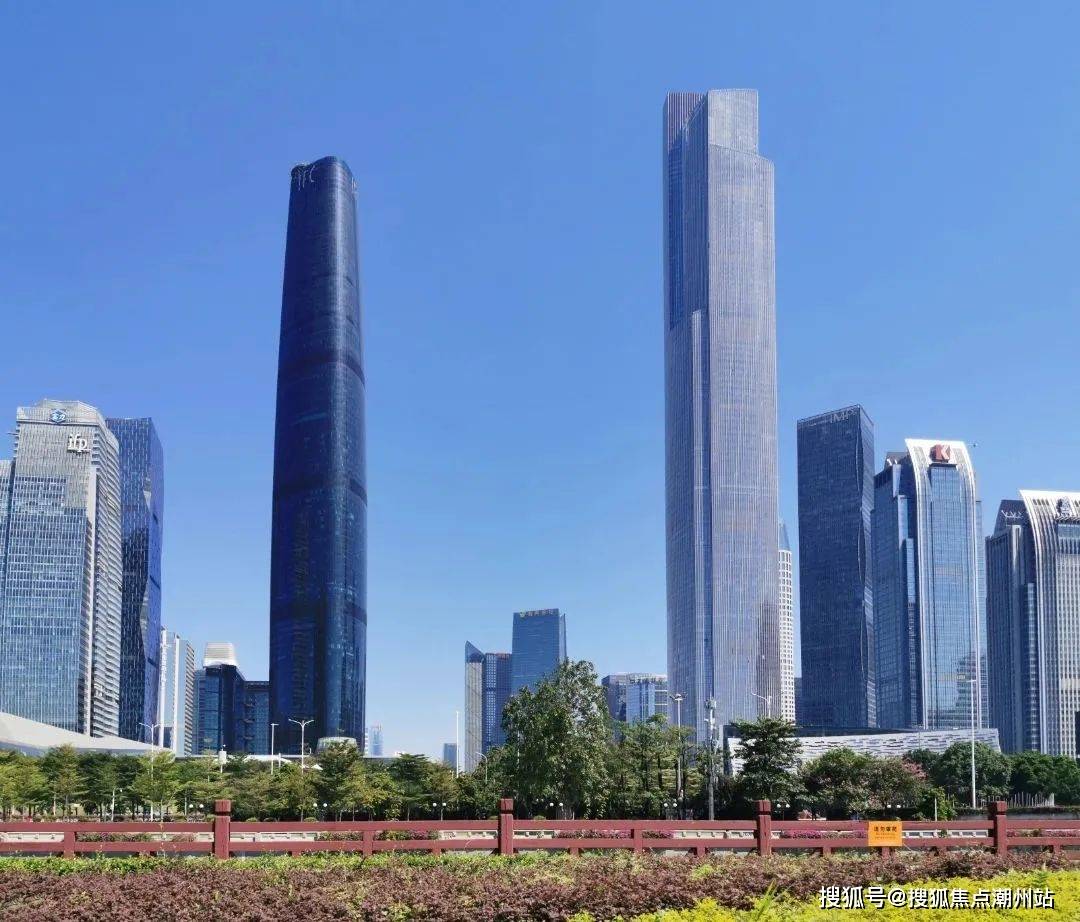 白云中建星光城售楼处电话→售楼中心首页网站→楼盘百科详情→24小时